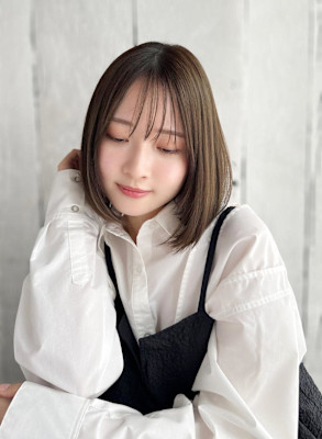 大人可愛いナチュラルボブスタイル