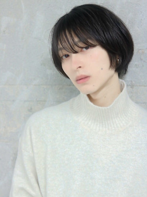 ショートボブ