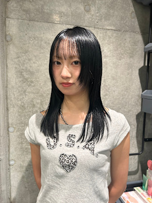 ブラックカラー