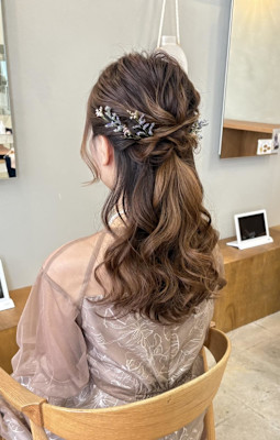 《花屋併設》ハーフアップ