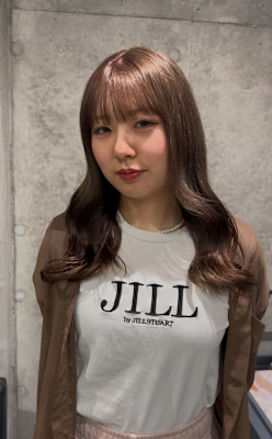 ミルクティーベージュ