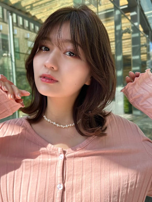 ミディアム/くびれヘア/顔まわりカット/Aujuaトリートメ