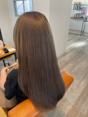 アッシュベージュ