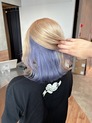 パープルアッシュインナーカラーベージュハイトーンカラー