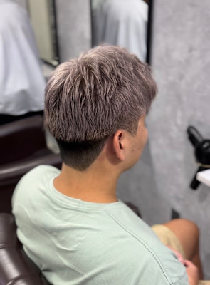 ホワイトグレージュ×2ブリーチ