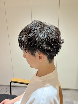 シャドウパーマ