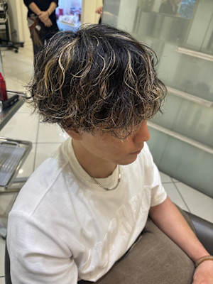 【メンズ】ハイライト×波巻きパーマ