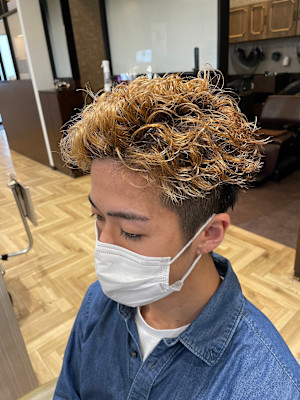 スパイラルパーマ