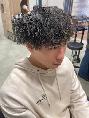 無造作ツイストスパイラルパーマ【三軒茶屋】