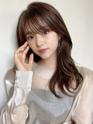 シャギーレイヤー韓国ワンホンヘアシースルーぱっつん前髪