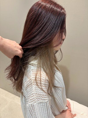 インナーチェリーレッド×ベージュ