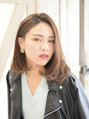 艶髪♪内巻き大人ミディアムボブ