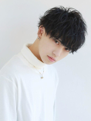 ほつれる束感【フレイカールマッシュ】