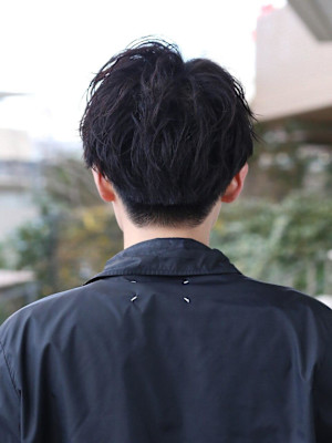 韓流マッシュ刈り上げ