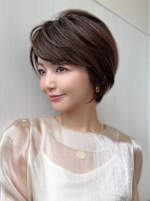 耳かけショートボブ似合わせカット30代40代チェリーブラウン