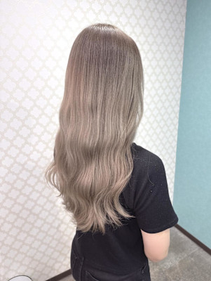 大人ギャルグレージュ