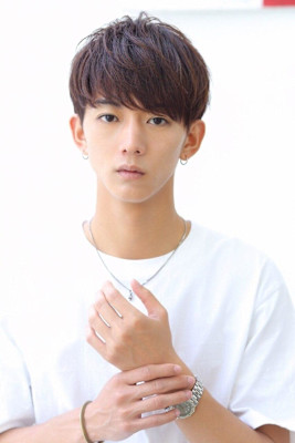 ナチュラルメンズヘア