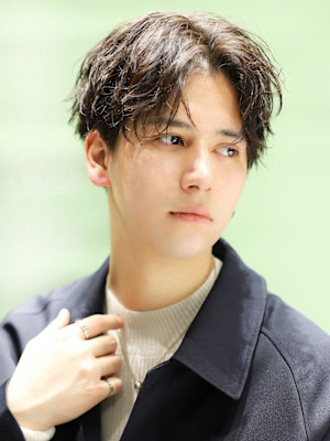 ナチュラルに決まる、ソフツイセンターパート