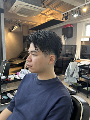 神田脩弥/アップバング/センターパート