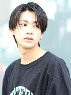 グロッシーセンターパート