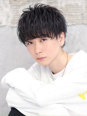 細束ナチュラルショート