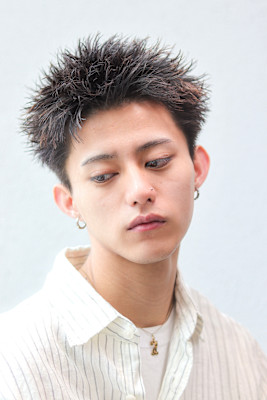 スパイキーショート