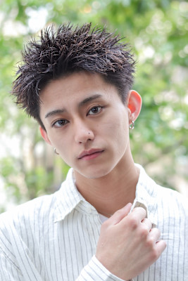 スパイキーショート