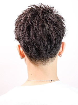 男らしく決まる！ライトアッパーショート