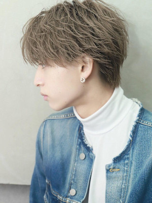 韓国風リバース無造作ヘア