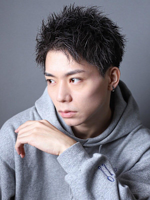 ソフトツイストで決まる！アップショート