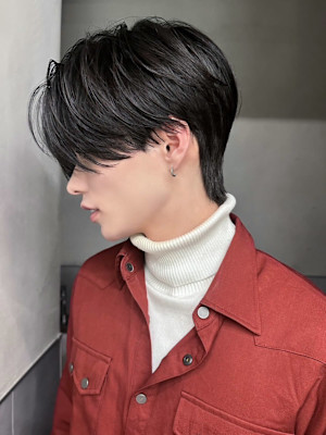韓国マッシュフェザーショート刈り上げ_ba538731