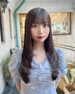 韓国風小顔前髪ワンカールレイヤーカットグレージュ