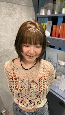 レイヤーカット/オリーブベージュ