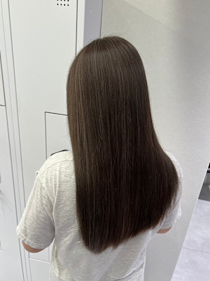 ate. 髪質改善 心斎橋【アテ】×スタイル