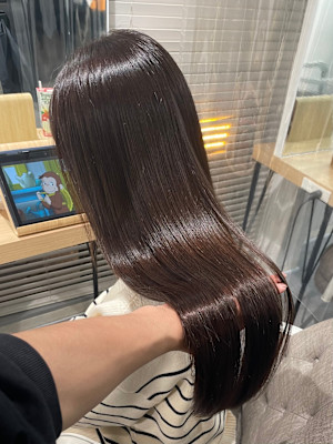 ate. 髪質改善 心斎橋【アテ】×スタイル