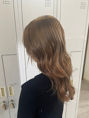 ate. 髪質改善 心斎橋【アテ】×スタイル