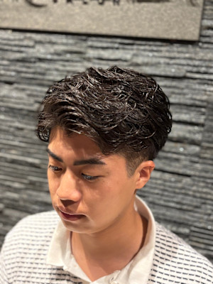 大人気！フェザーパーマ