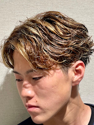 フェザーショートパーマ