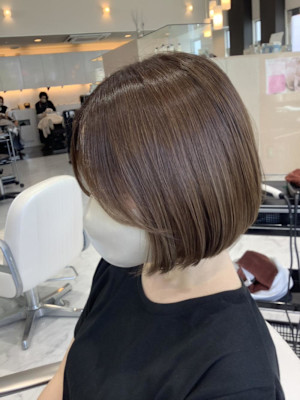 切りっぱなしボブ/アッシュベージュ