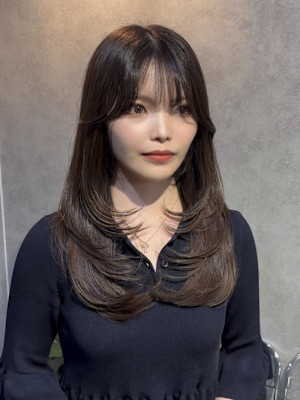 ○透明感たっぷり！大人可愛いレイヤースタイル