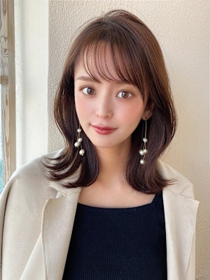 ミニウルフ前髪パーマ韓国くびれミディアムチェリーブラウン