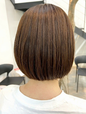 丸みボブ マロンベージュ 縮毛矯正 ショートボブ  大人ボブ
