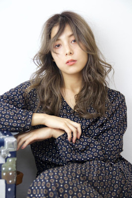 艶髪♪くすみベージュ×ナチュラルロング