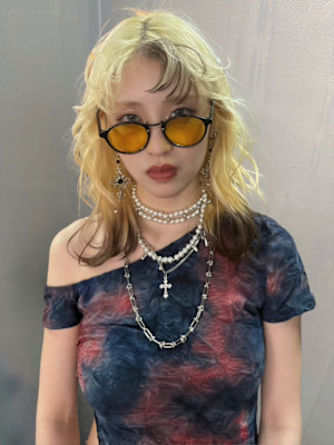 ハイトーン 裾カラー ブロンドカラー ブリーチ 10代20代