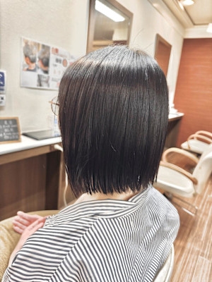 PARTI vient ストレートボブ