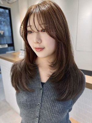 ＊ベージュロングハイライトカラー＊美髪【Zina難波】