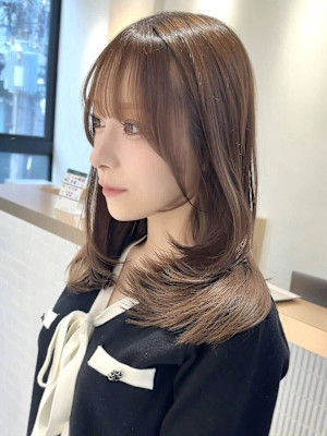 髪質改善＊レイヤーカットハイライトミディ＊【Zina難波】