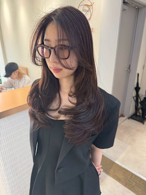 髪質改善＊ダークブラウン毛先レイヤカット【Zina難波】