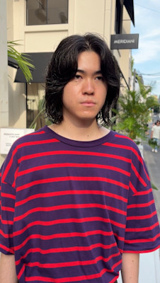 ステップボーンカットメンズヘア/センターパート/メンズボブ