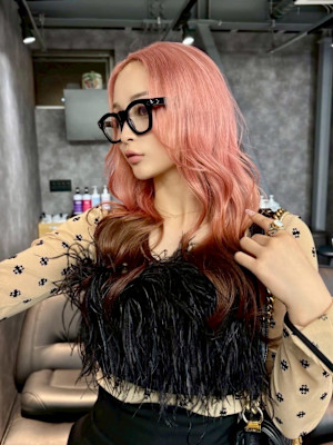 ルーツカラー　デザインカラー　ハイトーン　表参道/原宿